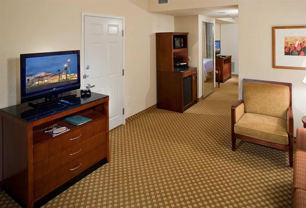 Hilton Garden Inn Tucson Airport Номер фото